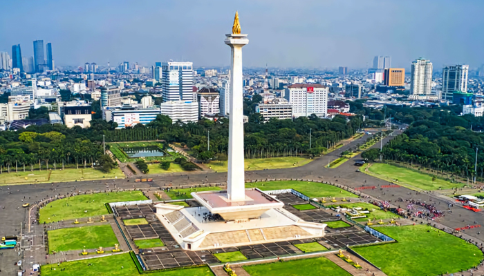 Monas